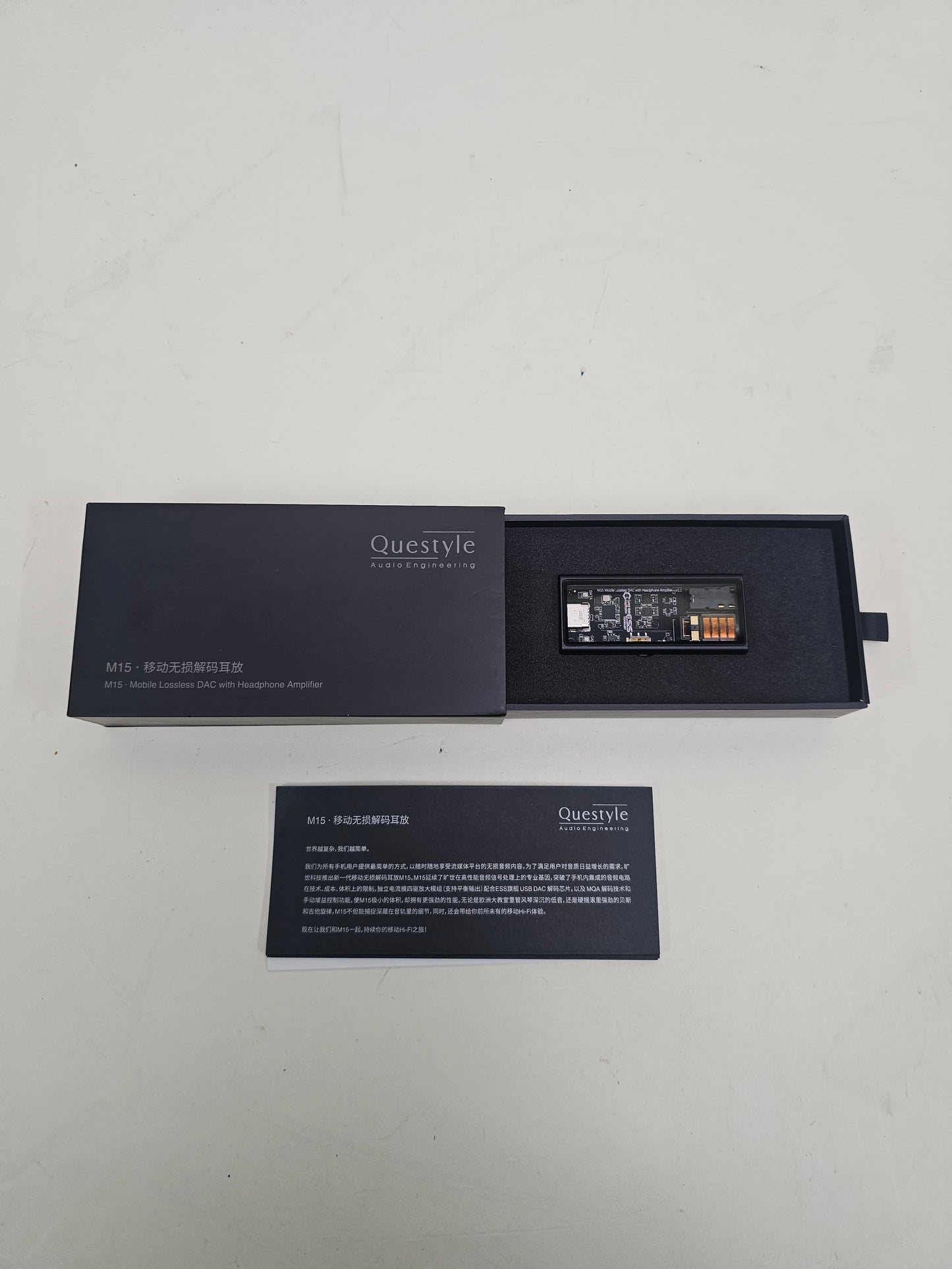 Queststyle M15 Mobile Headphone Amplifier