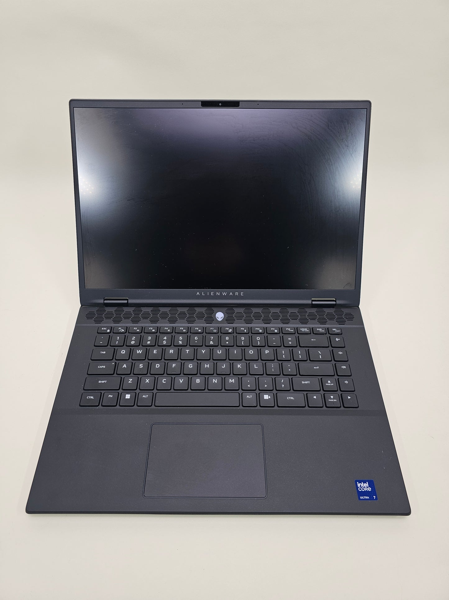 Alienware m16 R2 16" Core Ultra 7 155H 3.8GHz 16GB RAM 1TB SSD GeForce RTX 4070