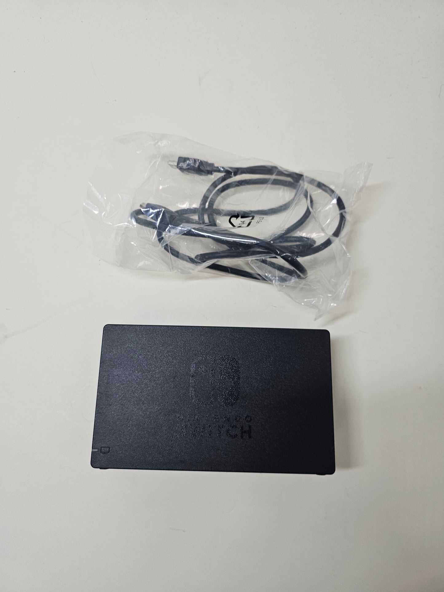 Nintendo Switch v2 Video Game Console HAC-001(-01) Black