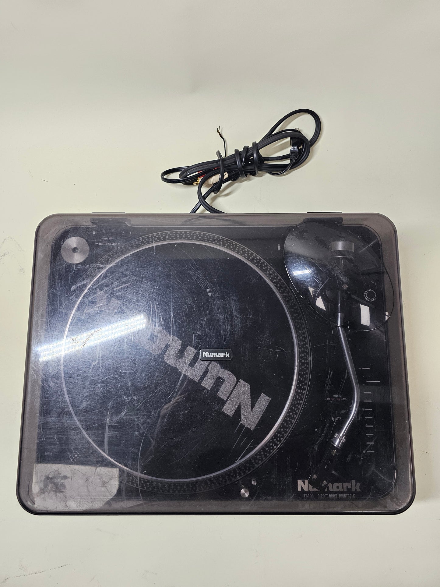 Numark TT100 Turntable