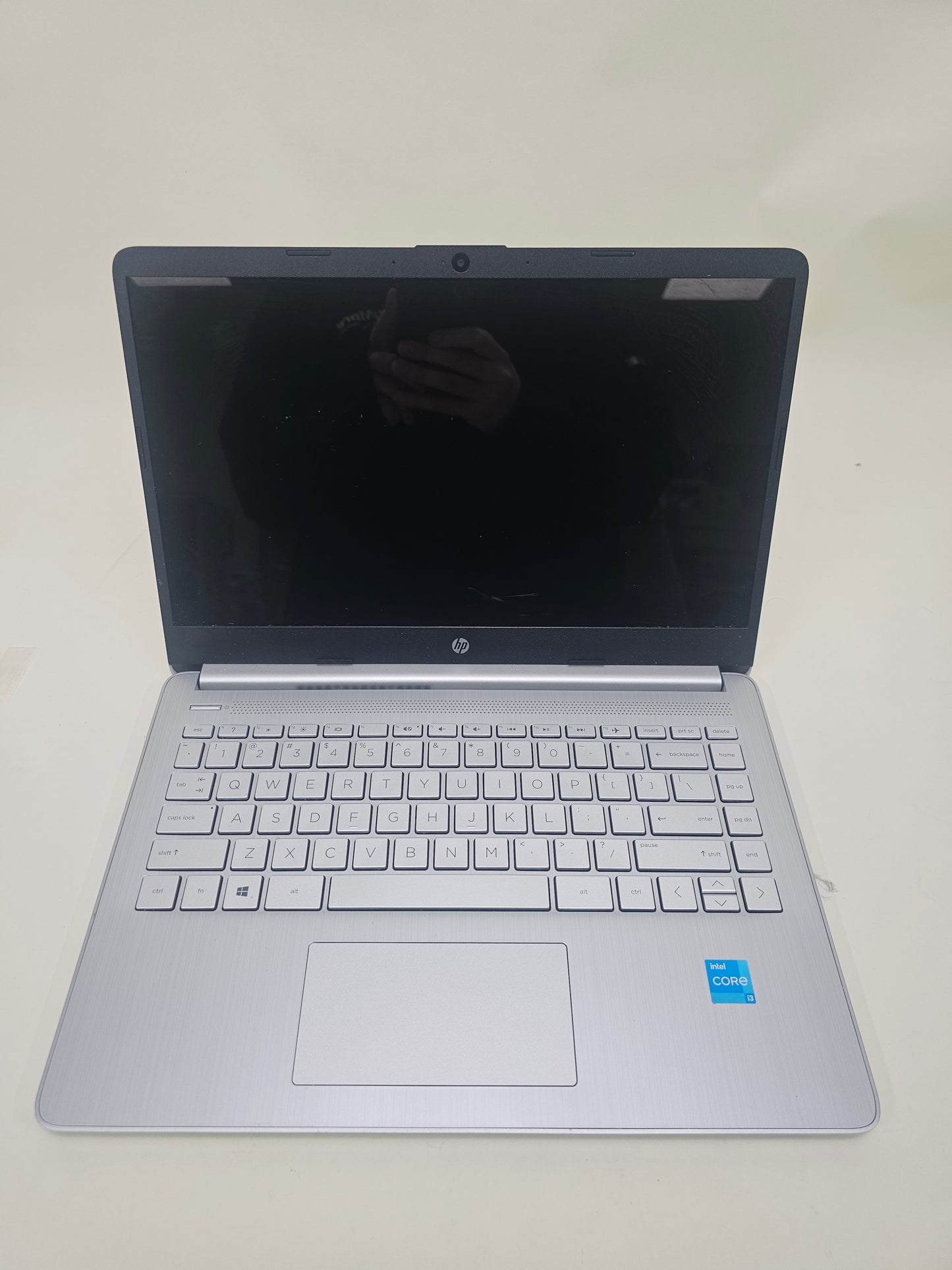 Broken HP Laptop 14-DQ2039MS 13.3" i3-1115G4 2.9GHz 8GB RAM 256GB SSD