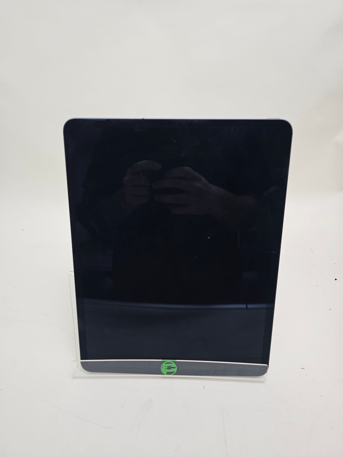 Unlocked Apple iPad Pro 12.9" 4th Gen 128GB Space Gray MY3E2LL/A