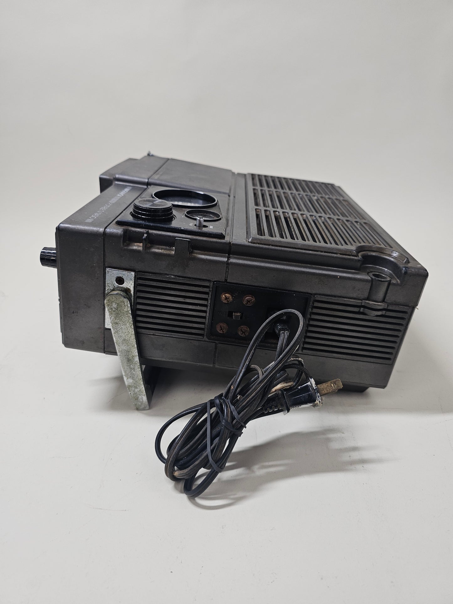 Magnavox Portable TV Radio