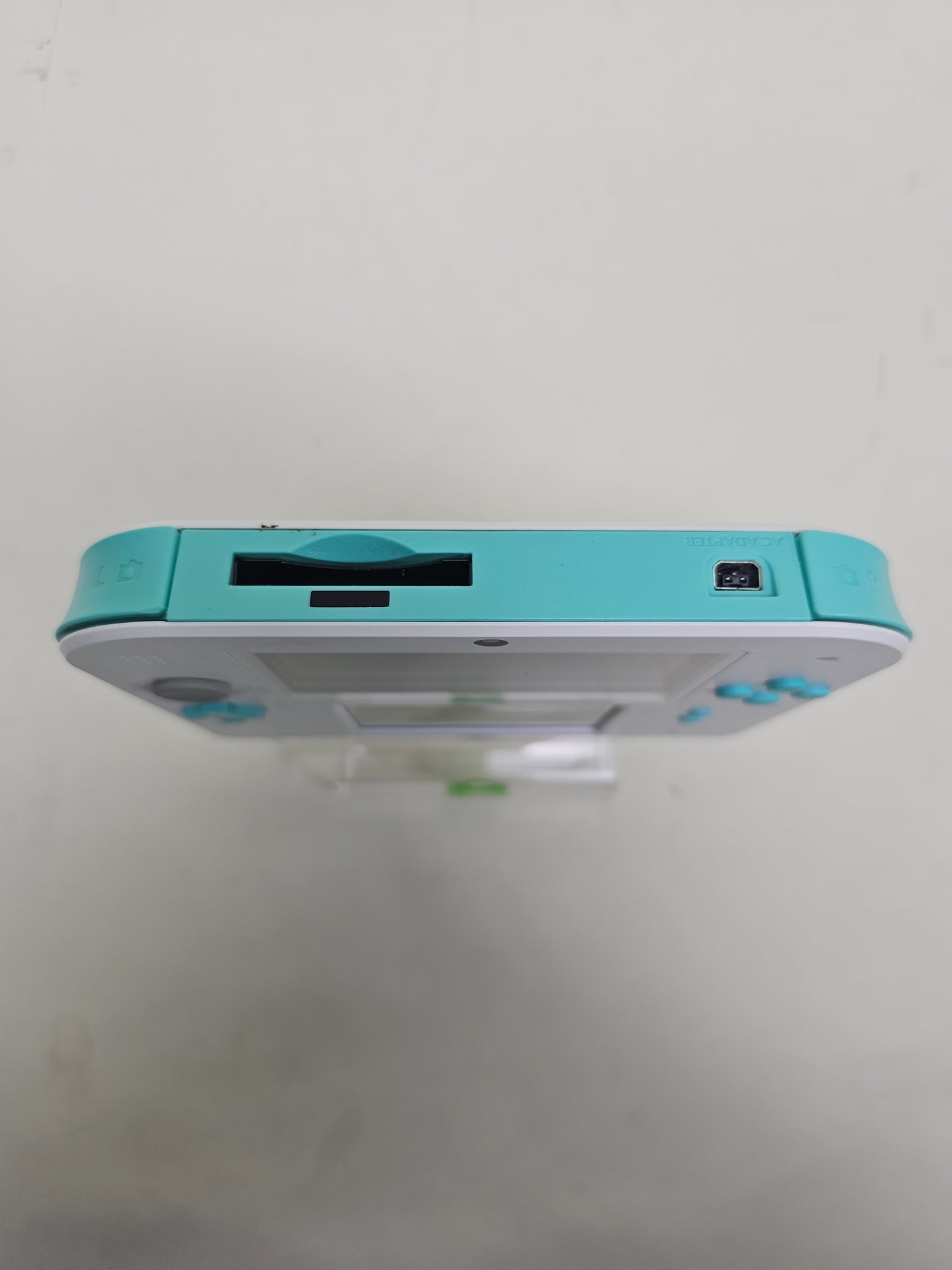 Nintendo 2DS Handheld Game Console FTR-001 Blue/White
