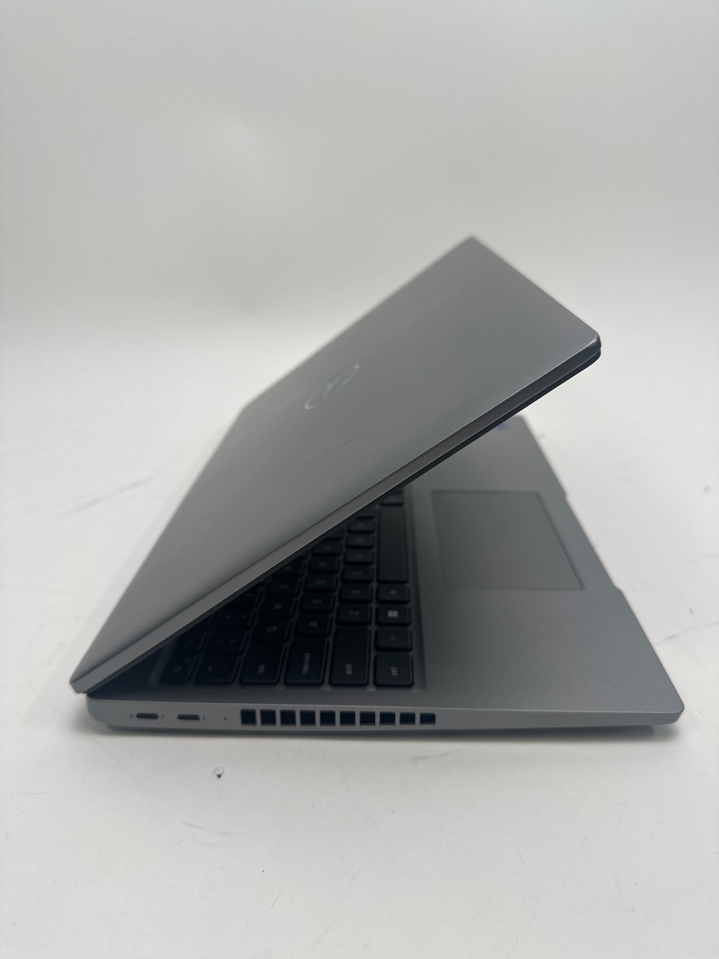 Dell Latitude 5550 15.6" Core Ultra 7 155U 2.1GHz 16GB RAM 512GB SSD