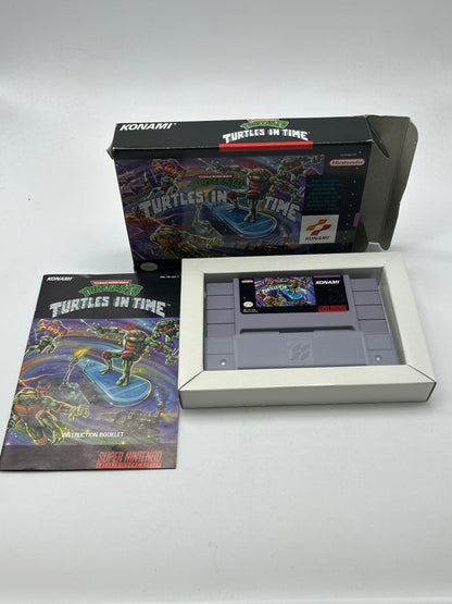 Teenage Mutant Ninja Turtles IV Turtles in Time (Super Nintendo SNES, 1992) CIB