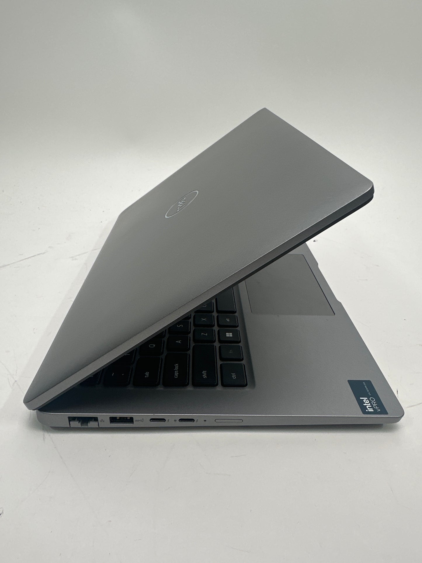 Dell Latitude 5450 13.3" Core Ultra 7 165U 1.7GHz 16GB RAM 512GB SSD