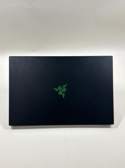 Razer Blade Pro 17 RZ09-0368 17" i7-10875H 64GB RAM 512GB SSD GeForce RTX 3060