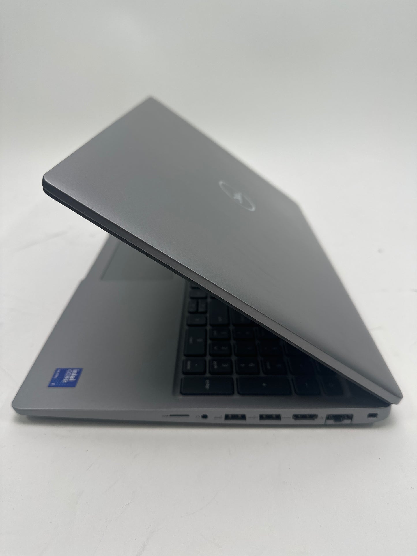 Dell Latitude 5550 15.6" Core Ultra 7 155U 2.1GHz 16GB RAM 512GB SSD