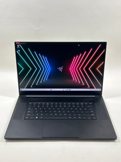 Razer Blade Pro 17 RZ09-0368 17" i7-10875H 64GB RAM 512GB SSD GeForce RTX 3060