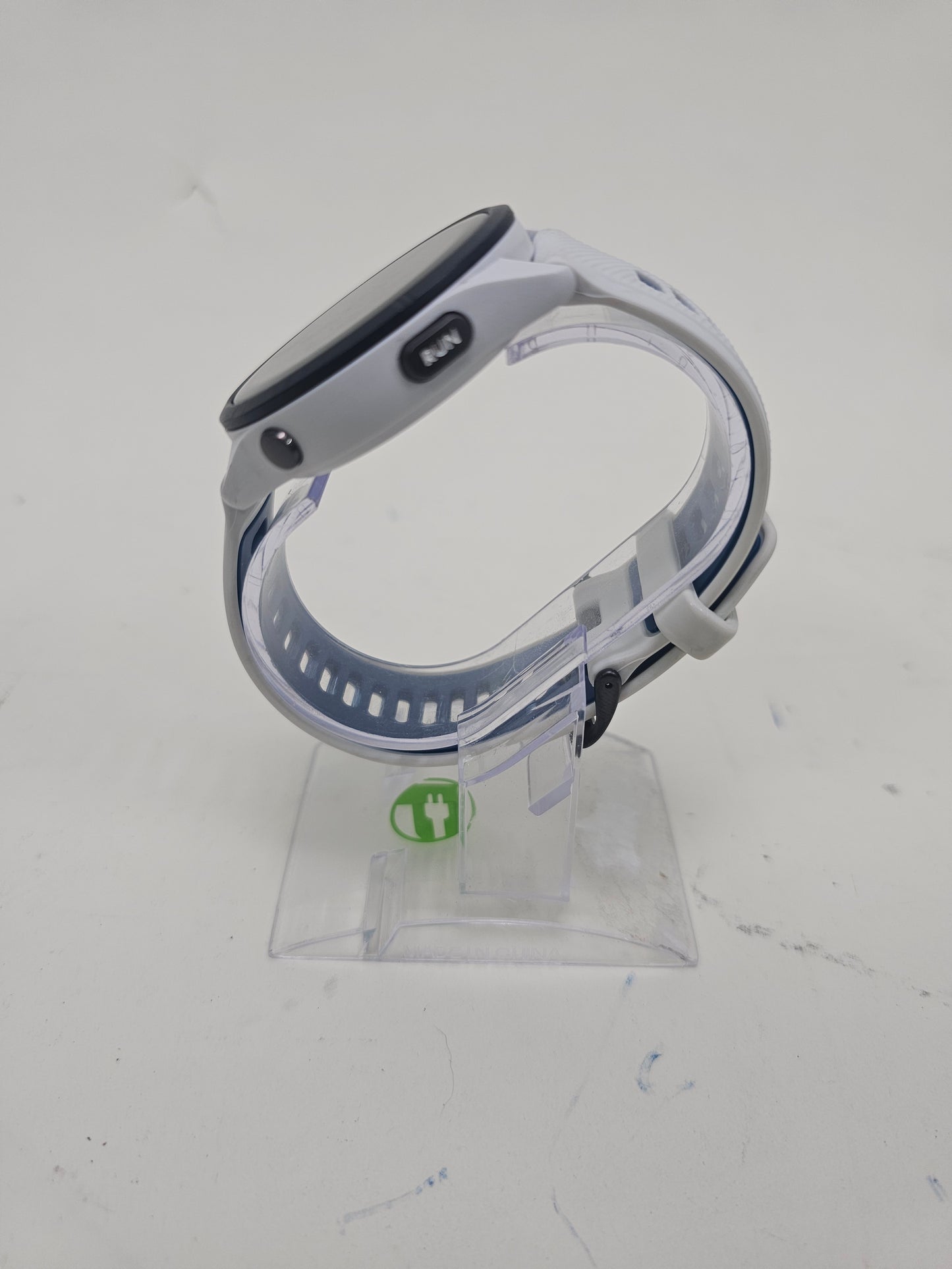 Garmin Forerunner 265 GPS Running Watch