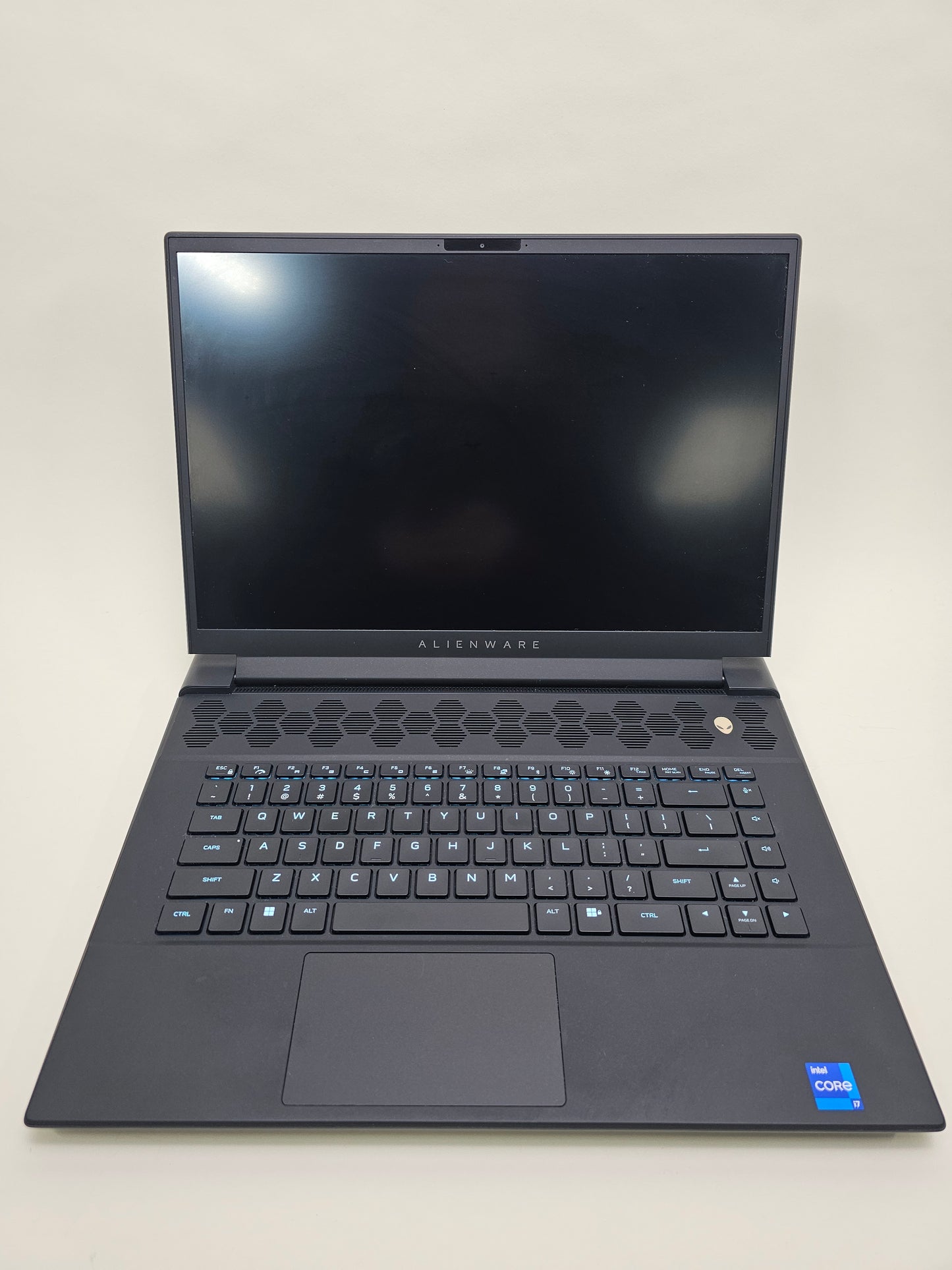 Alienware M16 R1 16" i7-13700HX 2.1GHz 64GB RAM 1TB SSD Geforcce RTX 4070