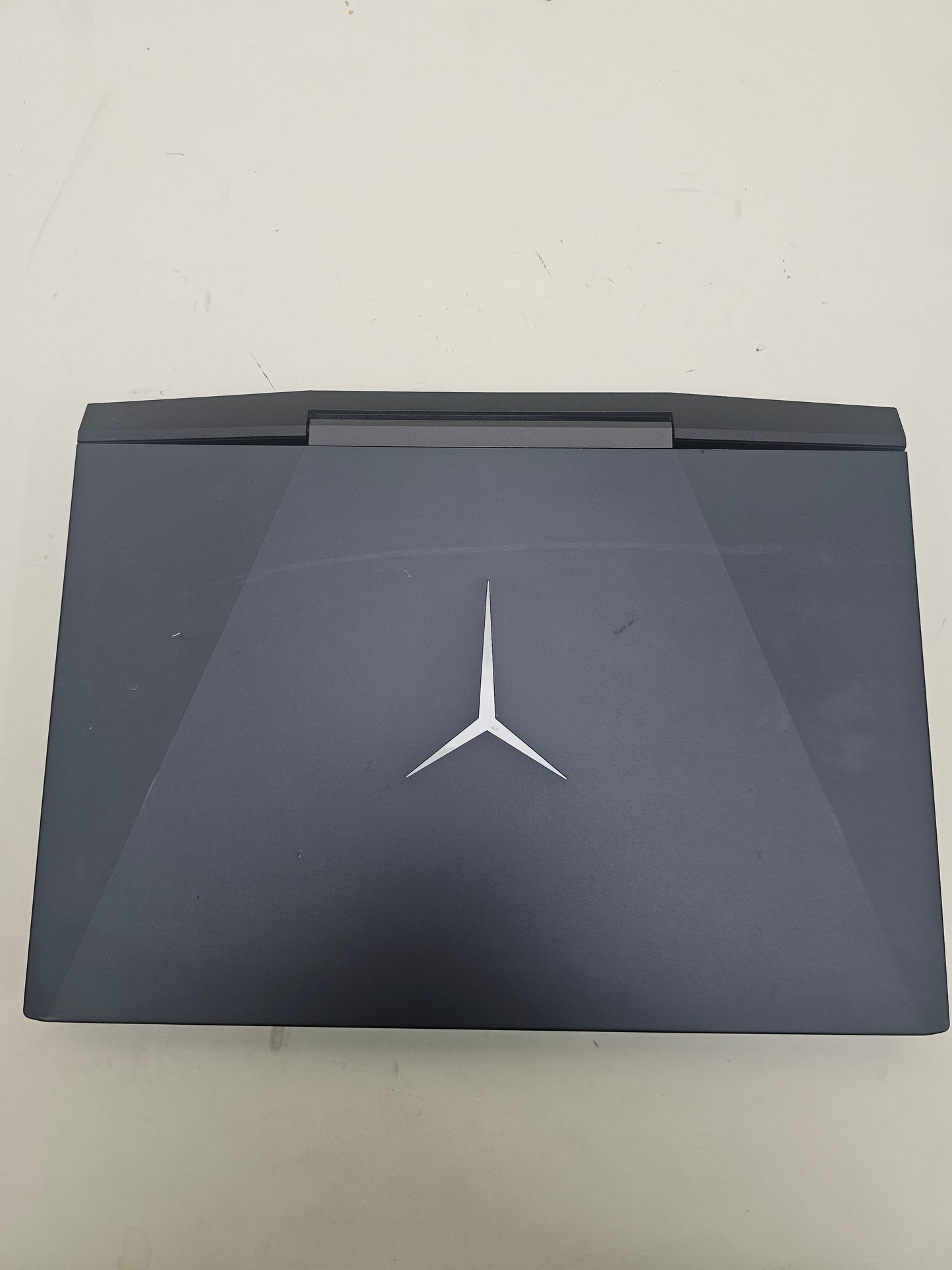 Lenovo Legion Y7000P 15.6" i5-9300H 2.4GHz 16GB RAM 1TB SSD Geforce 1660 TI