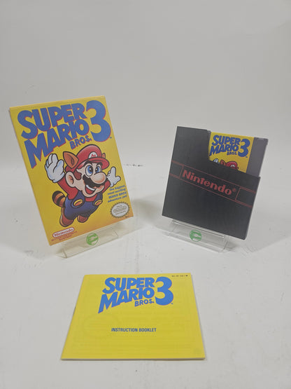 Super Mario Bros 3  (Nintendo NES,  1990)