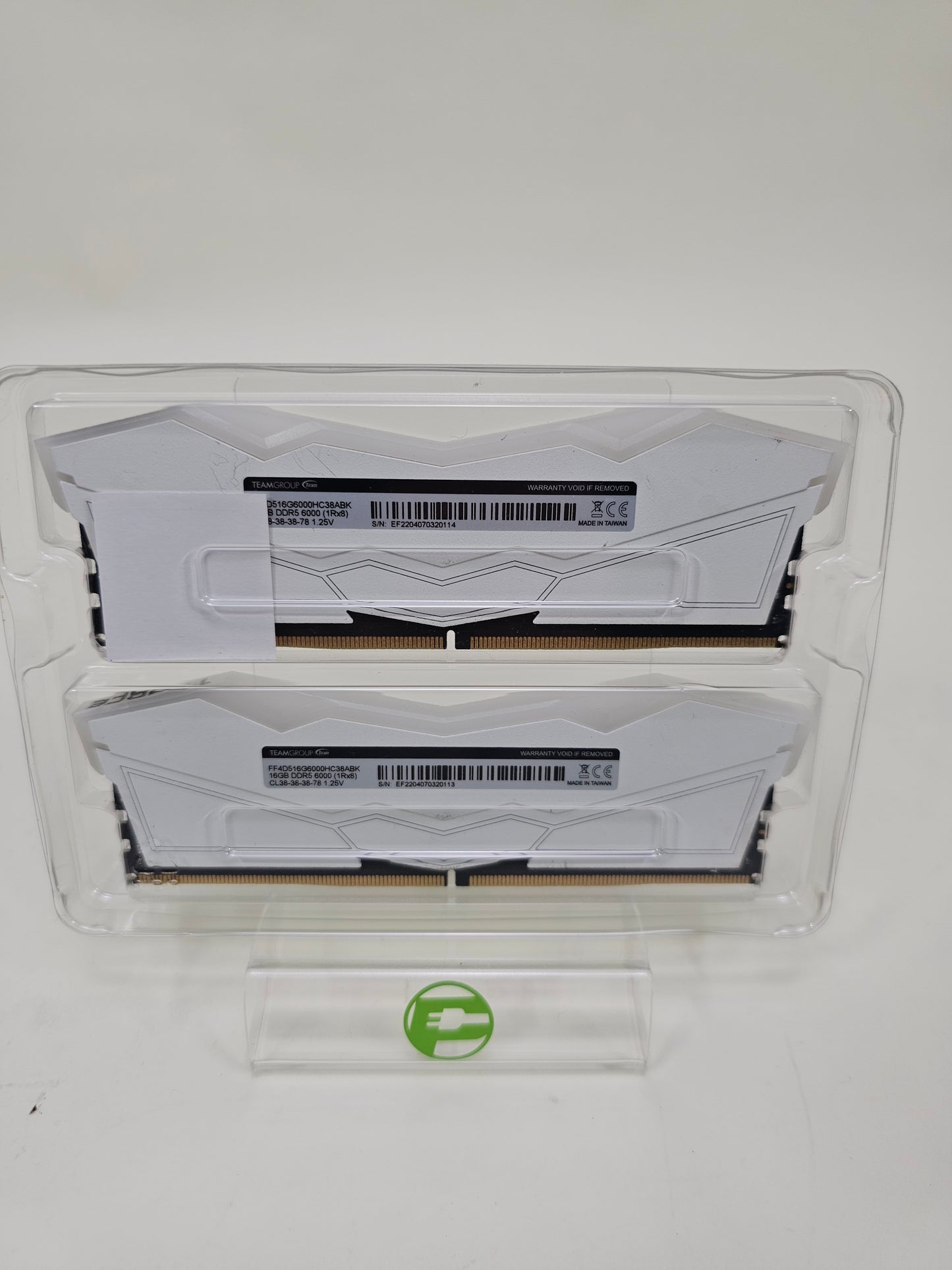 Team T-Force DELTA RGB 32GB (2x16GB) RAM DDR5 6000MHz