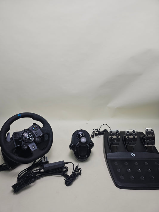 Logitech G923 Wheel, Pedals, Shifter Black  Xbox One / Xbox Series X/S / PC