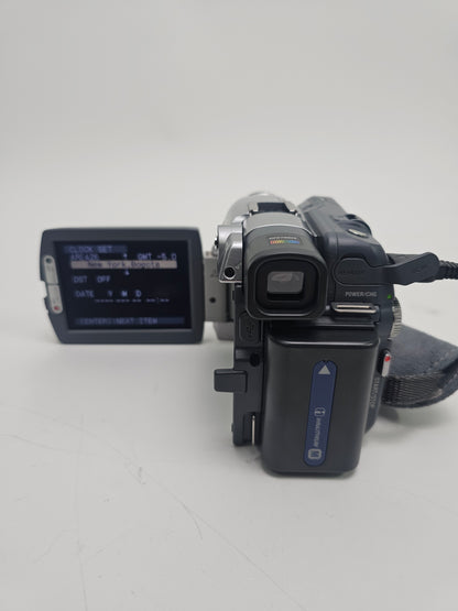 Sony DCR-DVD301 Mini DVD Camcorder