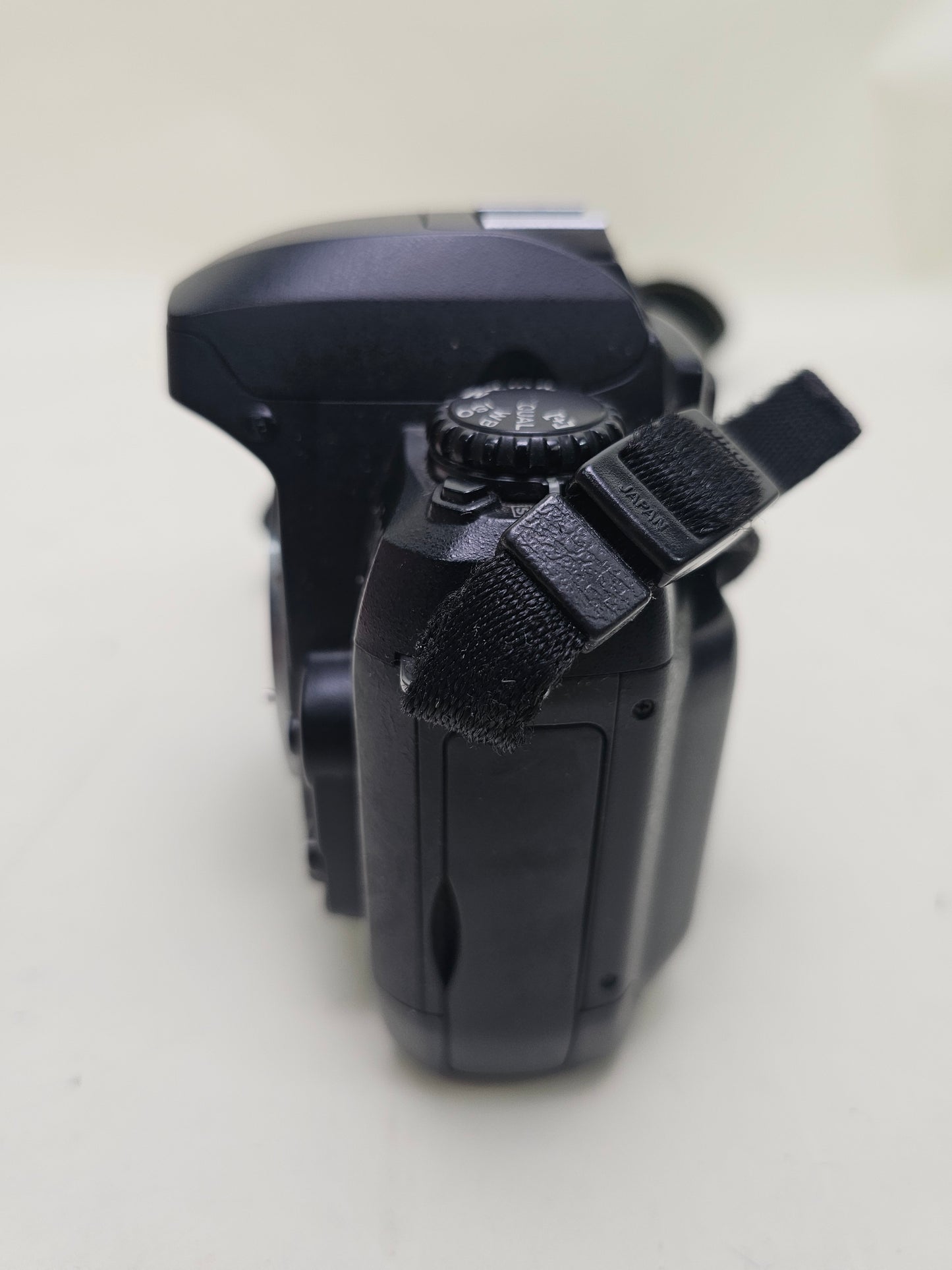 Nikon D100 6.1MP DSLR Camera  n/a Shutter Count