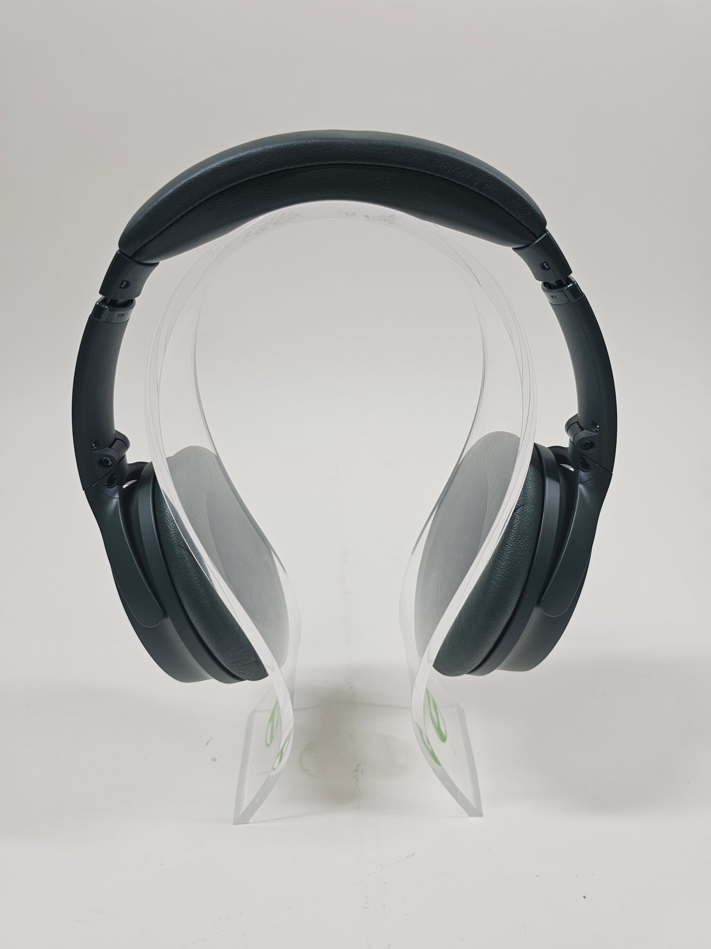 Bose Quietcomfort Noise Cancelling Headphones  Cypress Green