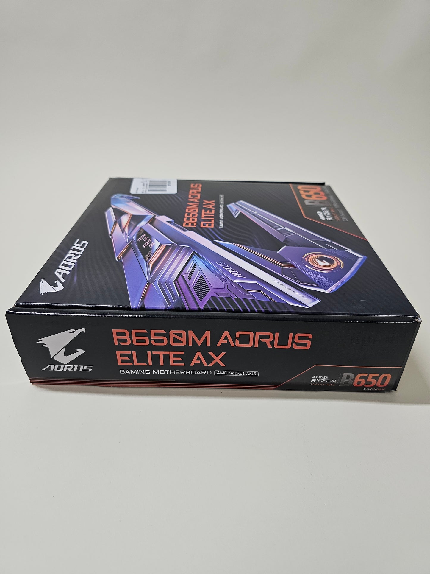 New GIGABYTE Aorus B650M Elite AX AM5 ATX