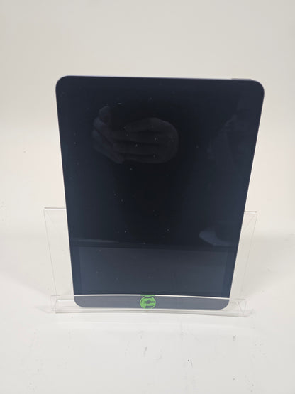 WiFi Only Apple iPad Air 4th Gen 64GB 17.5.1 Space Gray NYFM2LL/A