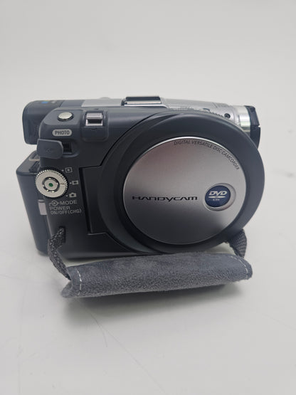 Sony DCR-DVD301 Mini DVD Camcorder