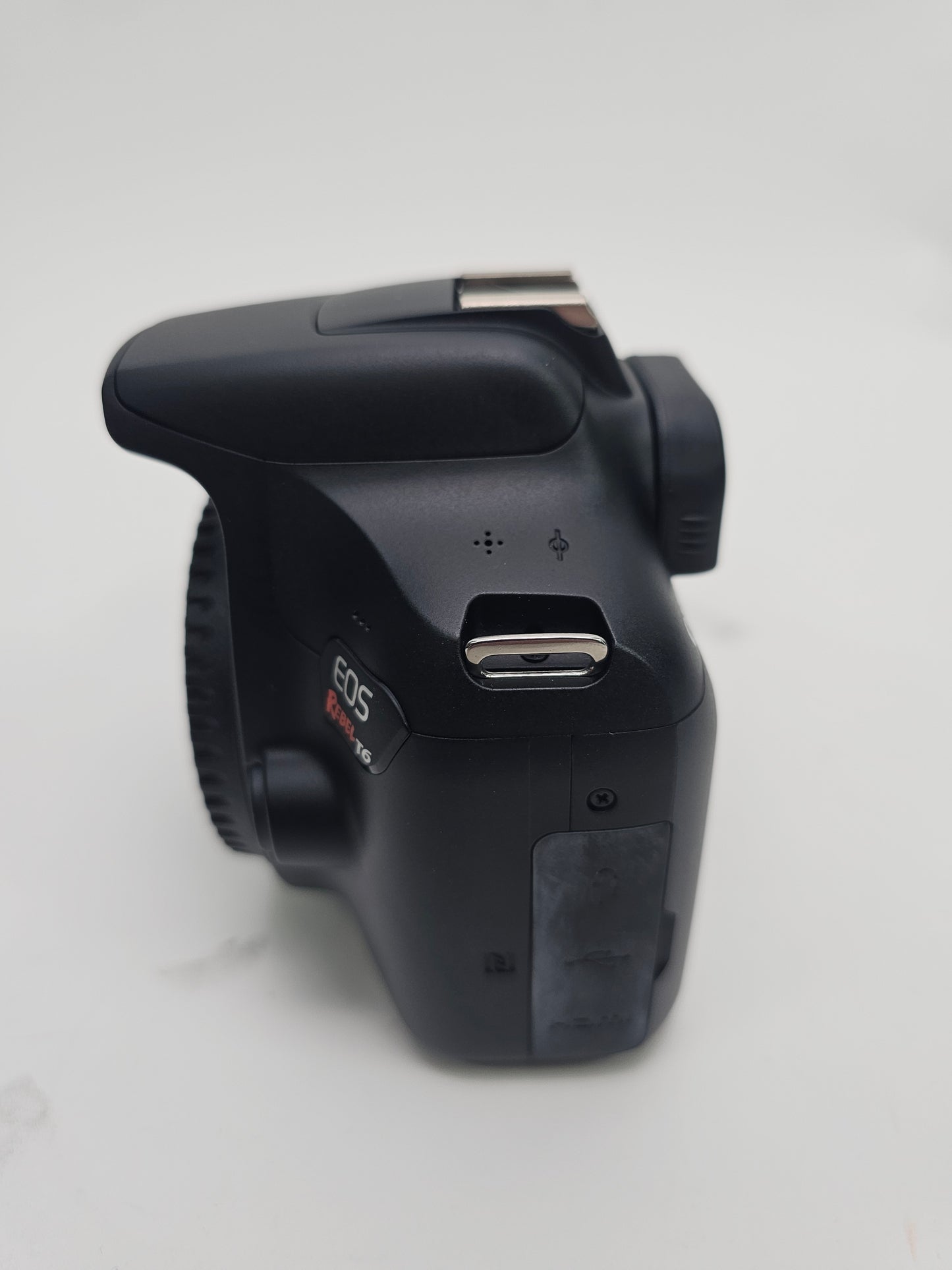 Canon EOS Rebel T6 18.0MP Digital SLR DSLR Camera