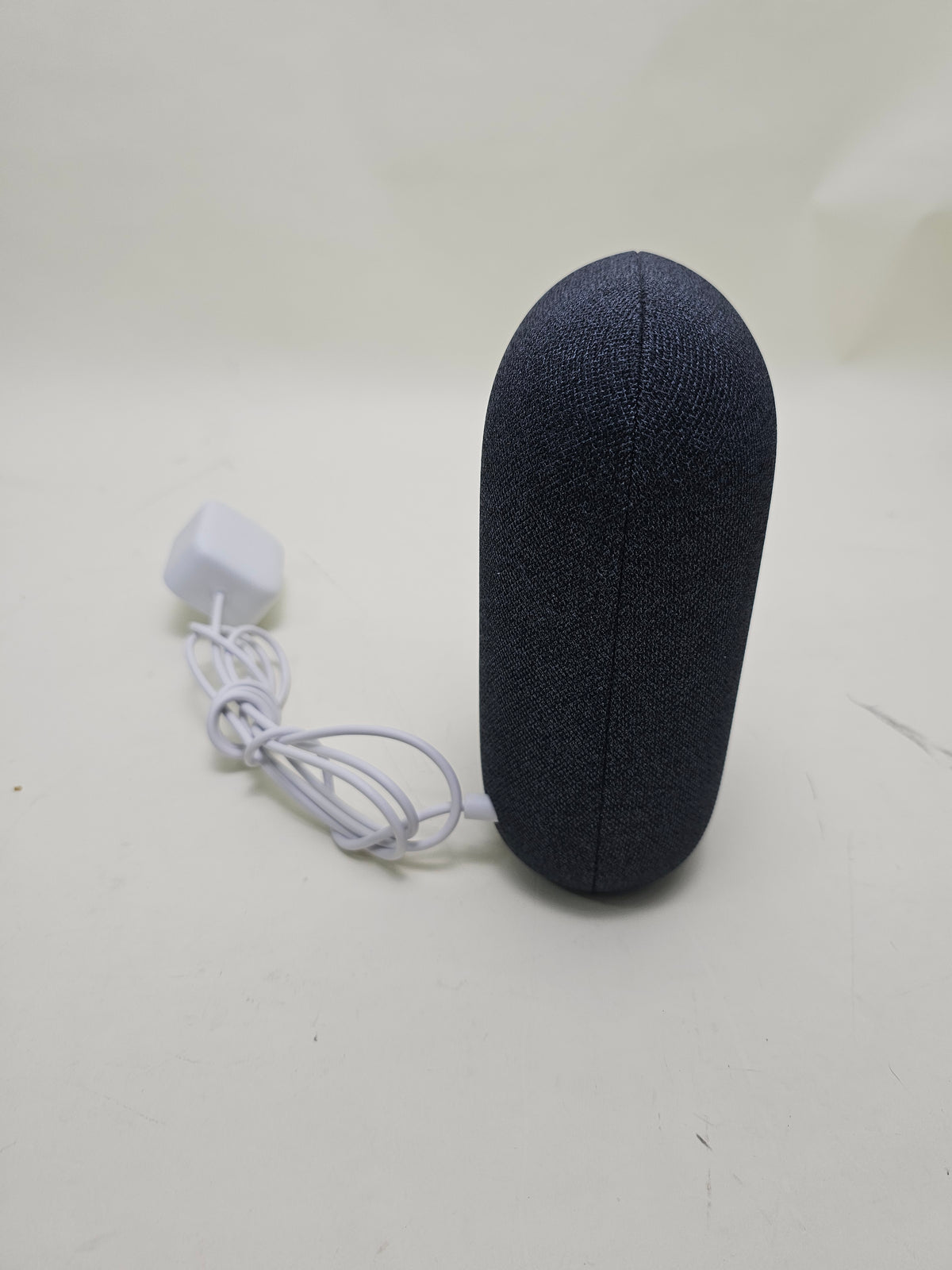 Google Nest Audio Smart Speaker Chalk GXCA6