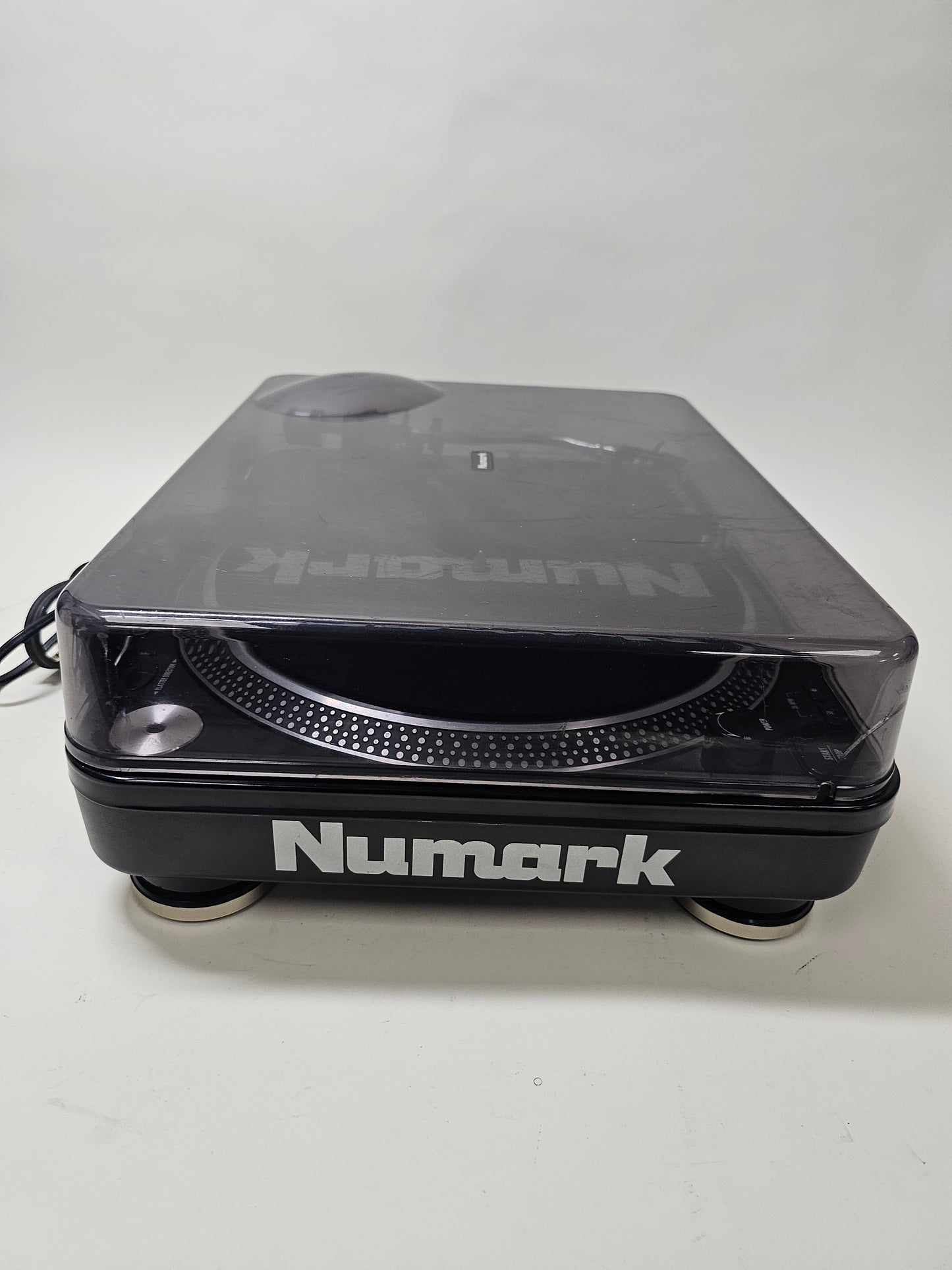 Numark TT100 Turntable