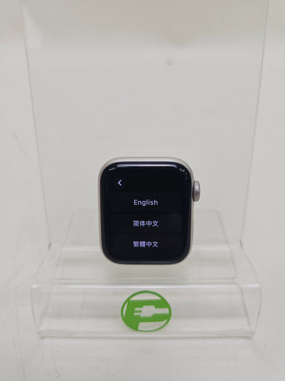 GPS Only Apple Watch SE 2nd Gen 40MM Silver Aluminum A2726
