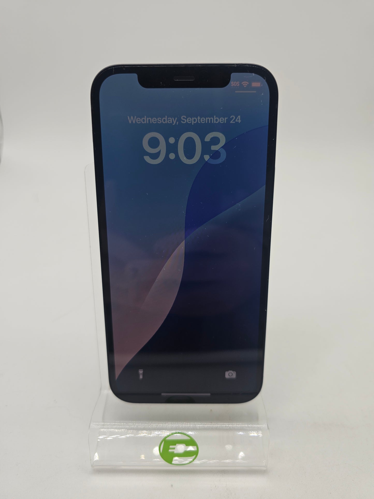 Unlocked Apple iPhone 12 64GB 18.6.2 Black MMPT3LL/A