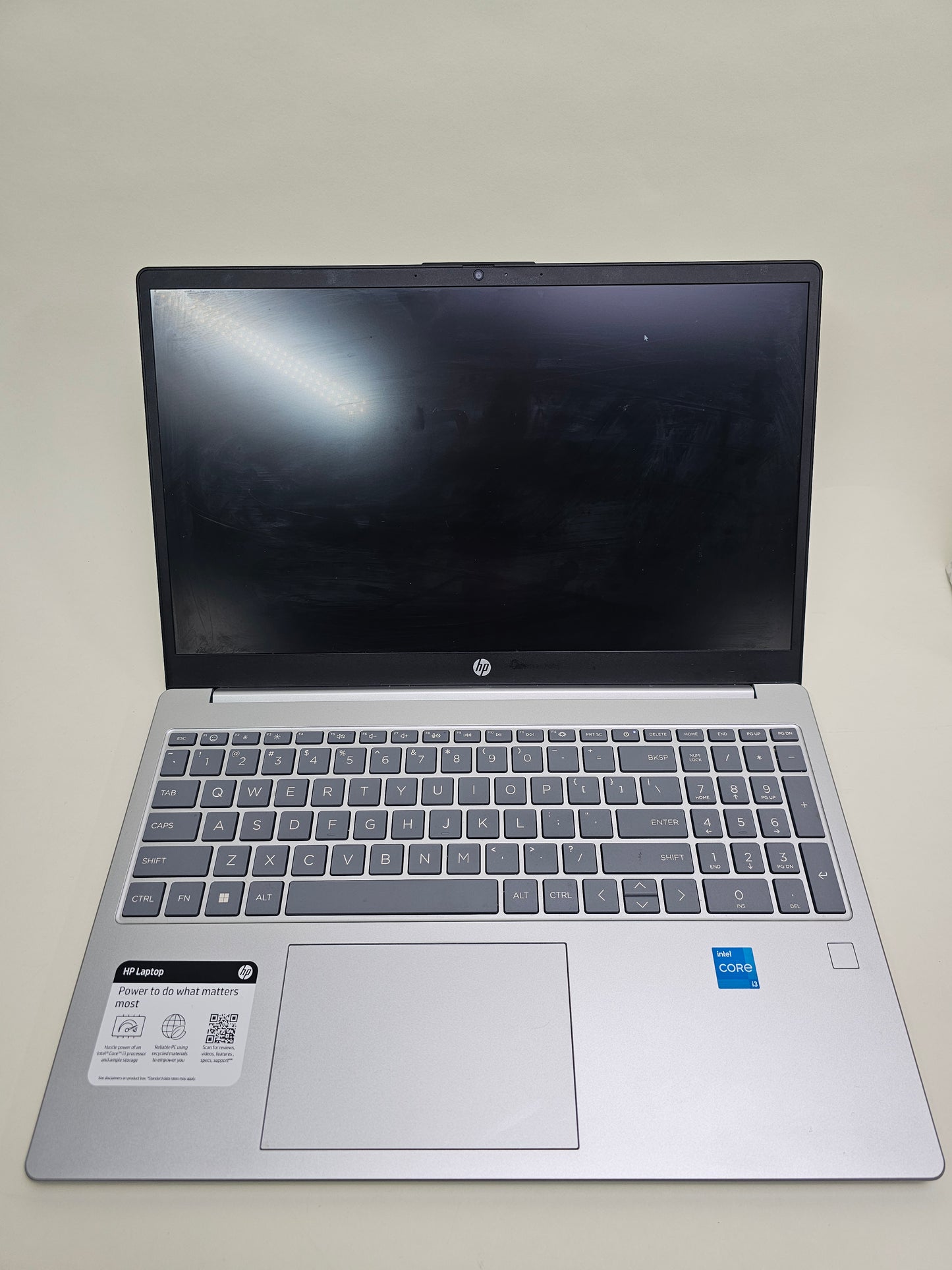 HP Laptop 15-FD0131WM 15.6" i3-N305 1.8GHz 8GB RAM 256GB SSD