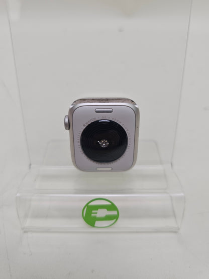 GPS Only Apple Watch SE 2nd Gen 40MM Silver Aluminum A2726