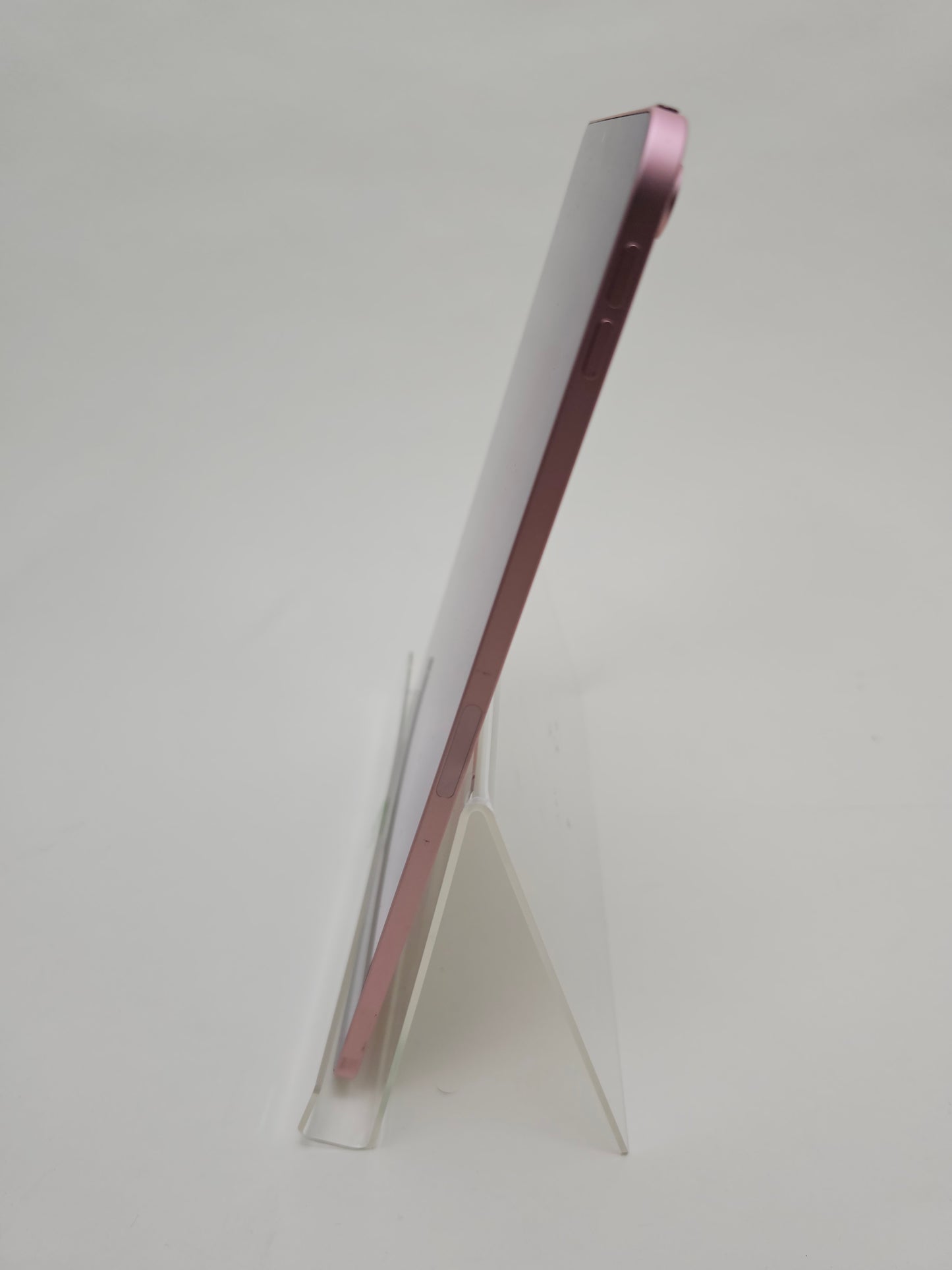 WiFi Only Apple iPad Air 4th Gen 64GB Gold MYFP2LL/A