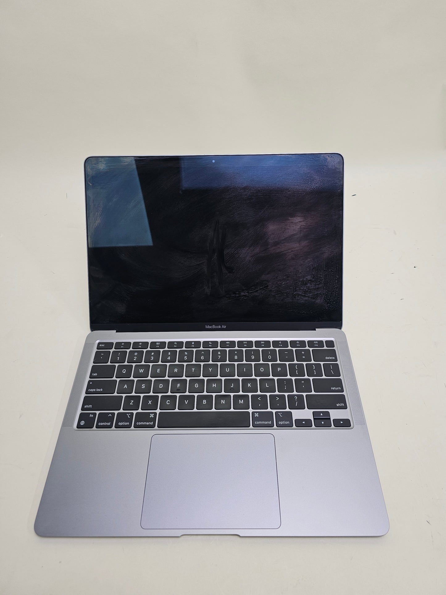 2020 Apple MacBook Air 13.3" M1 7C GPU 3.2GHz 8GB RAM 256GB SSD A2337